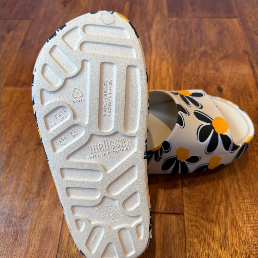 Melissa Floral Slide Sandals - Picture 4 of 4